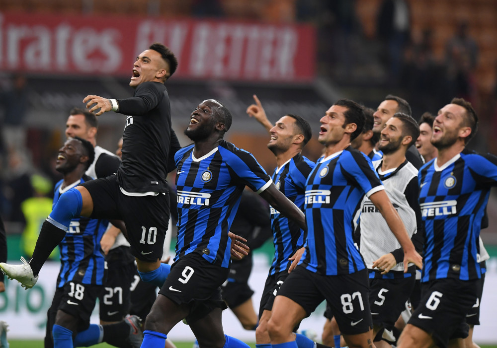 他今天的表现无可挑剔