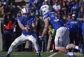 羽毛球国羽全队备战全英赛