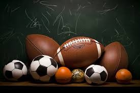 西甲裁判报告：皇马3人被罚下，卡雷拉斯、卡瓦哈尔怒斥裁判