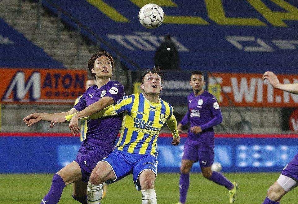 贯赛场上的 贯赛场上的