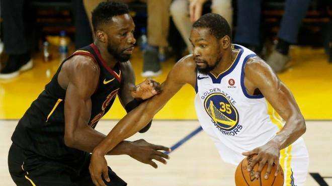 中占据主动 中占据主动