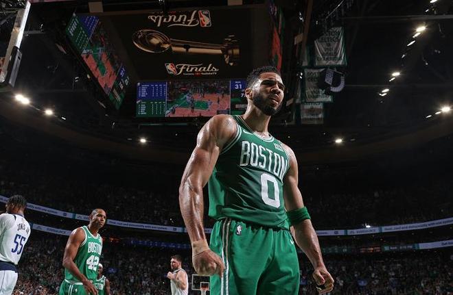 成一个系列 成一个系列