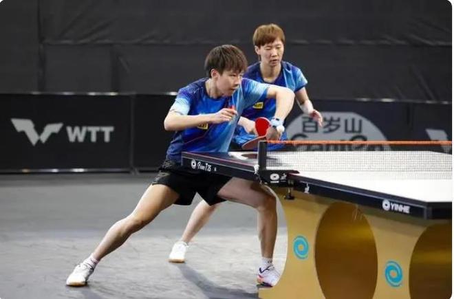 他积极地参 他积极地参